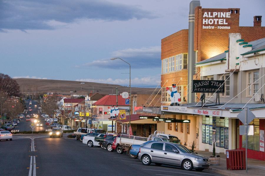 The Alpine Hotel 쿠마 외부 사진